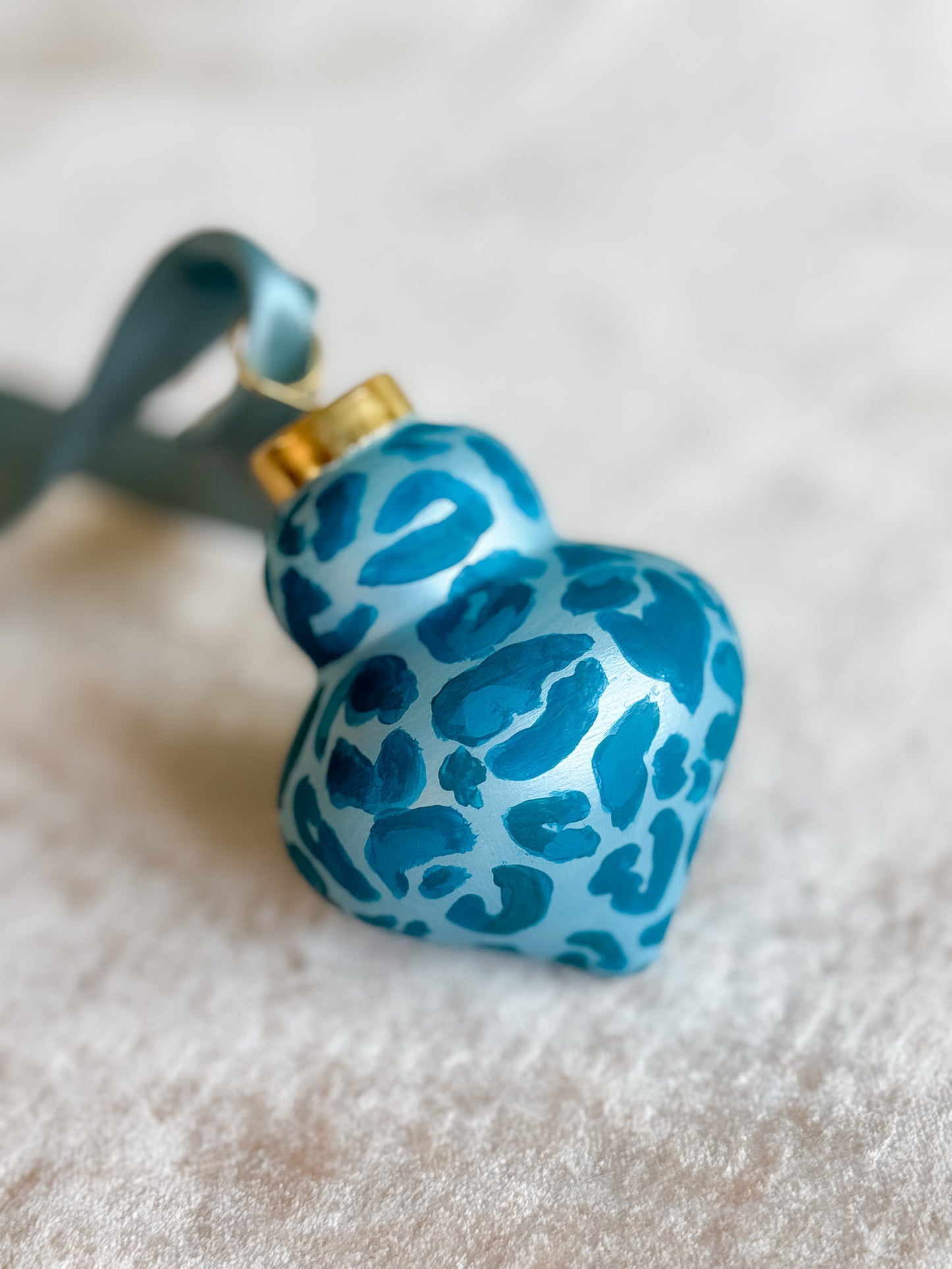 Leopard Handpainted Ceramic Ornament